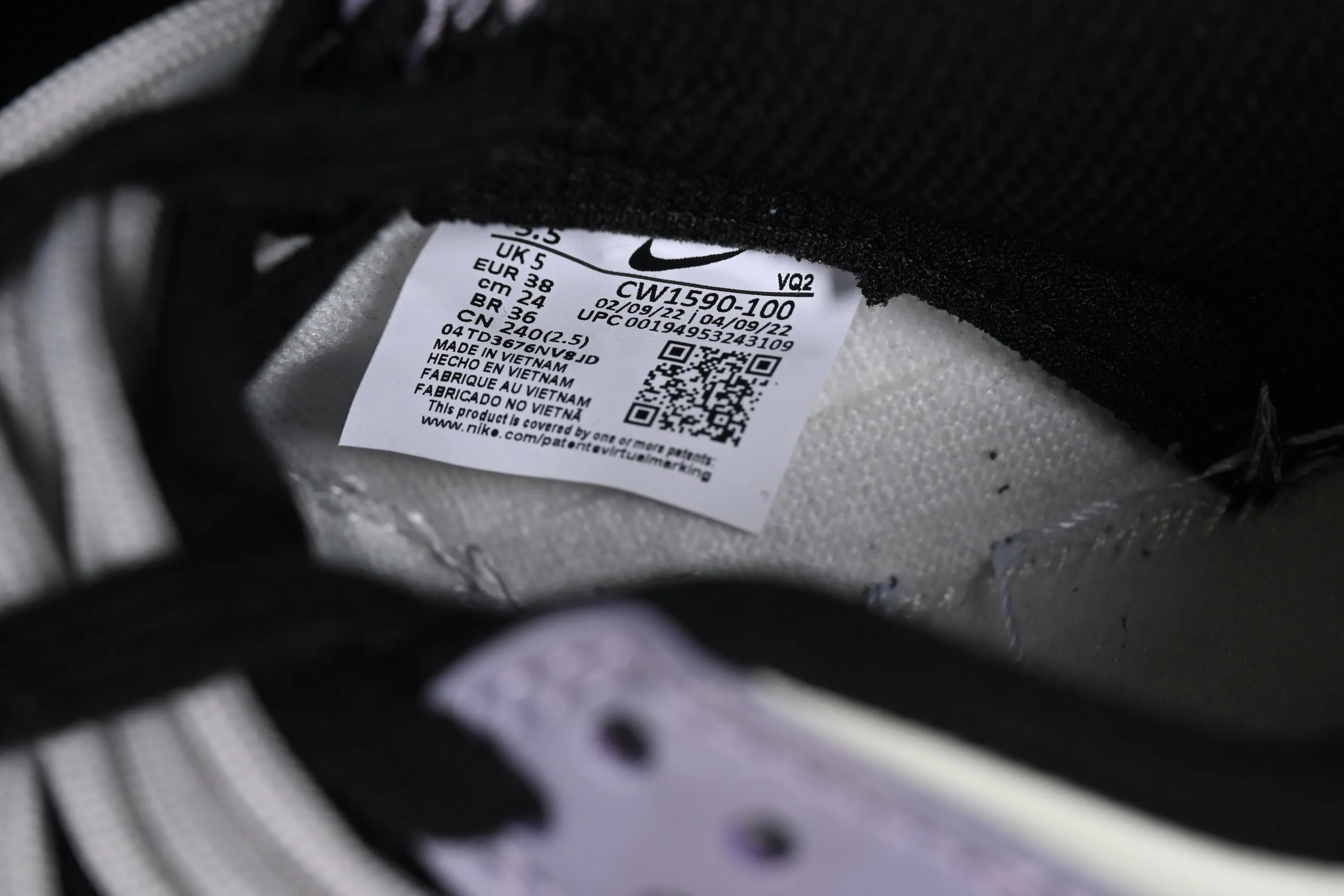 All Categories Nk SB Dunk Series Nk SB Dunk Low Low-top sneakers Nk Dunk Low Panda Prank Raspberry retro distressed Tie-dye lavender purple Low-top casual sneakers DJ6188-002